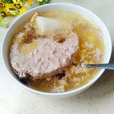 药材炖肉饼汤