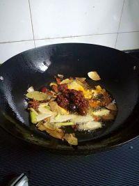 竹烧鸡的做法步骤5